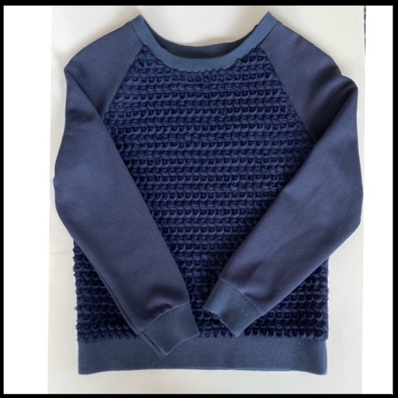 H&M Sweaters - 🄷&🄼 Fancy Sweatshirt in Blue Size 8